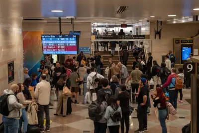 Amtrak seeks 'most skilled and knowledgeable' partners for Trump's Penn Station rebuild