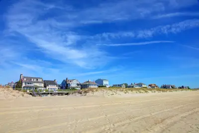 Early Addition: The former cocaine dealer who wrecked his sailboat on a Jersey Shore beach is losing goodwill