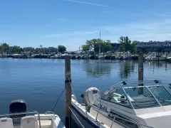 Long Island broker accused by officials of stealing hundreds of thousands from boaters