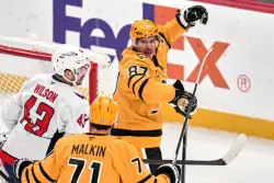 Sidney Crosby scores twice as Pittsburgh holds off Washington and Alex Ovechkin in 5-3 victory
