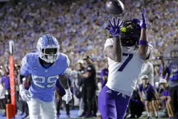 Belichick loses college coaching debut as TCU uses 2 defensive TDs on the way to 48-14 win over UNC
