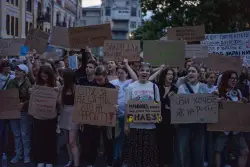 Thousands protest as Zelenskyy signs bill weakening anti-corruption agencies