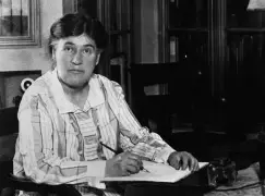 Extra Extra: Before it was alleged mafia gambling nest, it was Willa Cather's boardinghouse