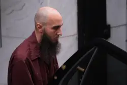 Pennsylvania man pleads guilty in arson attack at governor's mansion